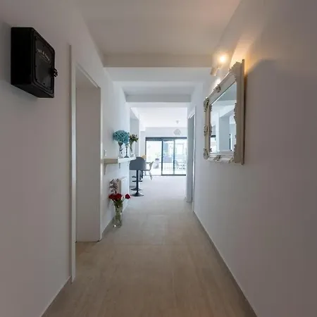 With Swimming Pool Bregi, Opatija - 26022 Apartman